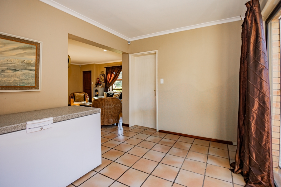 3 Bedroom Property for Sale in Brackenfell South Western Cape